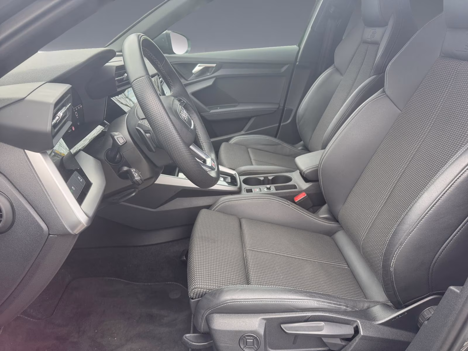 Sportback 35 TFSI S line ACC S-Sitze 18" SHZ