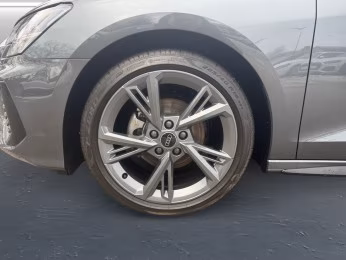 Sportback 35 TFSI S line ACC S-Sitze 18" SHZ