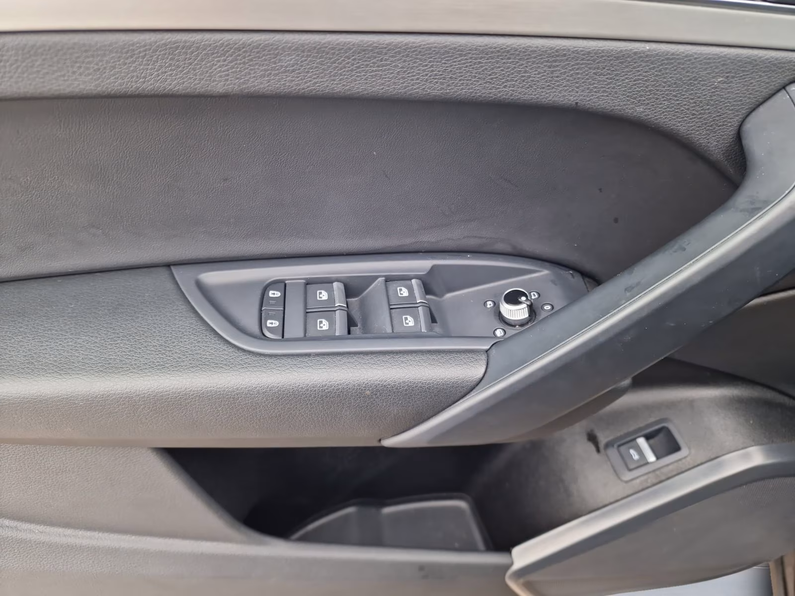 Sportback 40 TDI qu S line NAVI AHK 20" Kam.