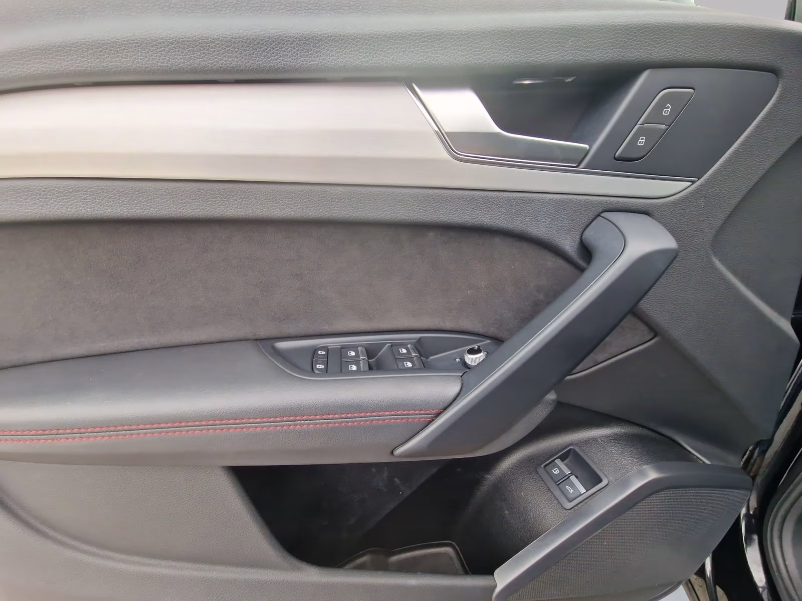 55 TFSI e S line qu AHK MATRIX S-Sitze STHZG