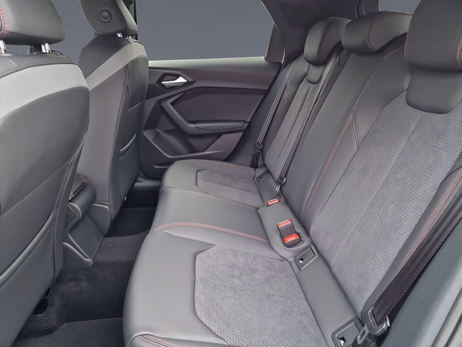 Sportback 30 TFSI S line LED KAMERA ACC NAVI+