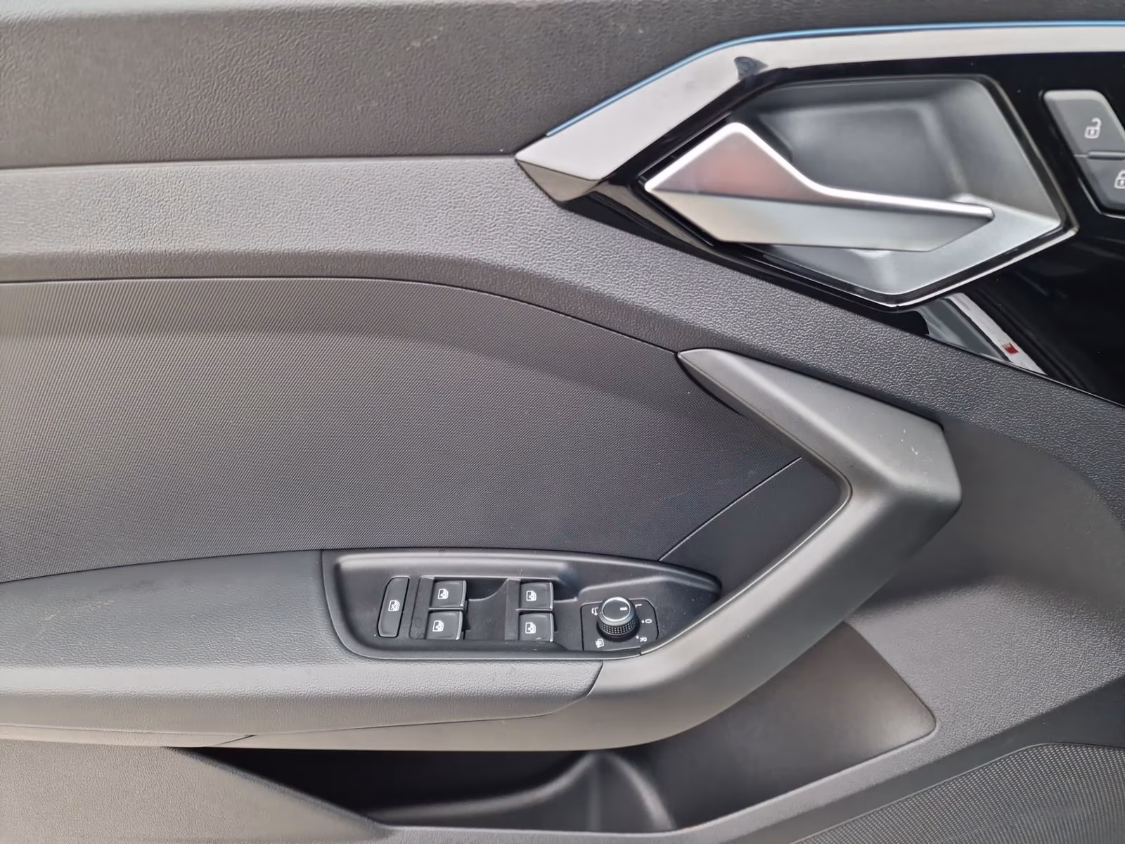 Sportback 30 TFSI S line LED KAMERA ACC NAVI+