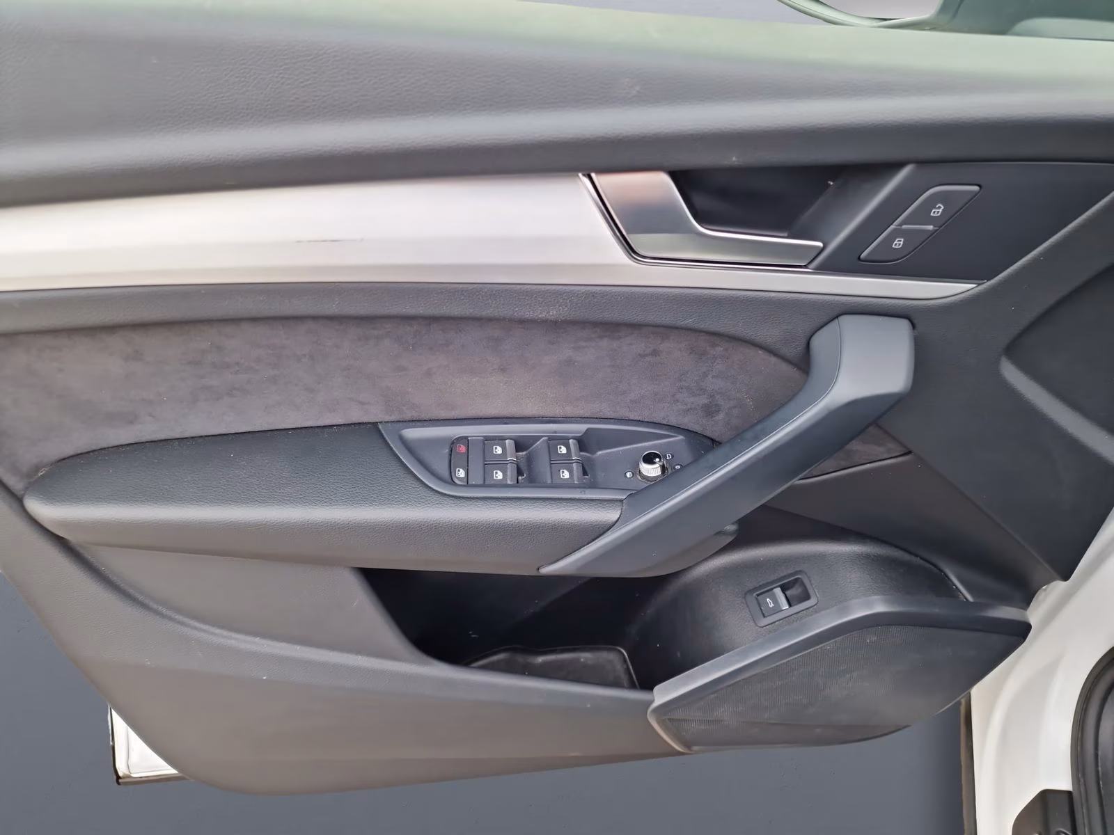 TDI LED NAVI Optikpaket-Schwarz+ Kamera 20"