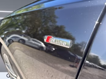 Avant 40 TDI qu 2x S line LED NAVI AHK ACC 19