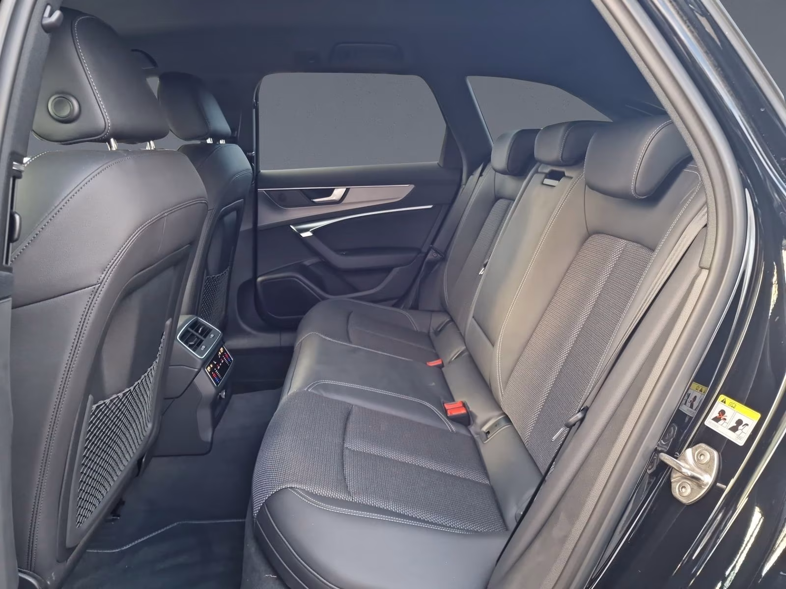 Avant 40 TDI qu 2x S line LED NAVI AHK ACC 19