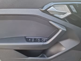 Sportback 35 TFSI S line NAVI+ LED 17" PDC+