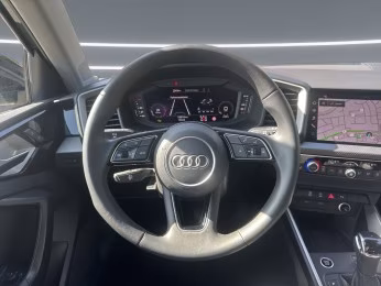 Sportback 35 TFSI S line NAVI+ LED 17" PDC+