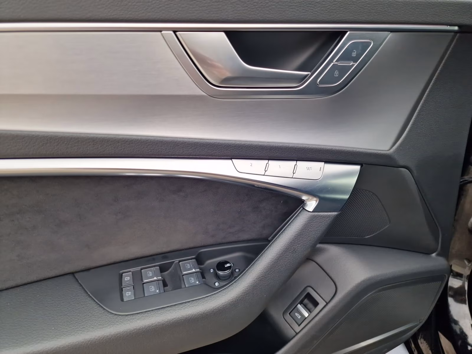 Avant TDI STHZG Luft S-Sitze AHK HuD MATRIX