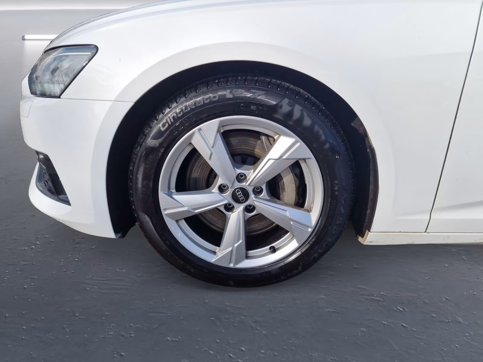 Avant 50 TFSI e qu STHZG Optik-schwarz sport
