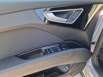 40 AHK S-Sitz MATRIX STHZG Kam HuD 21"