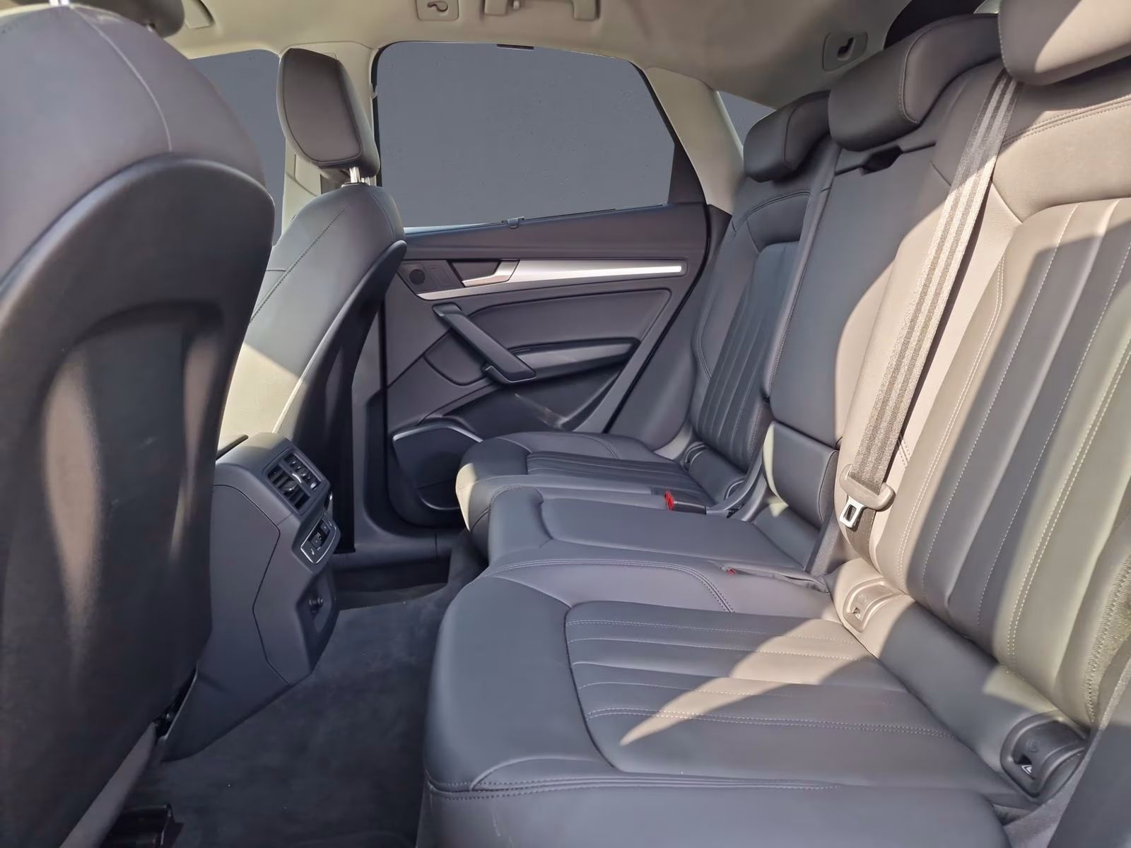 Sportback 50 TFSI e qu AHK Leder HuD