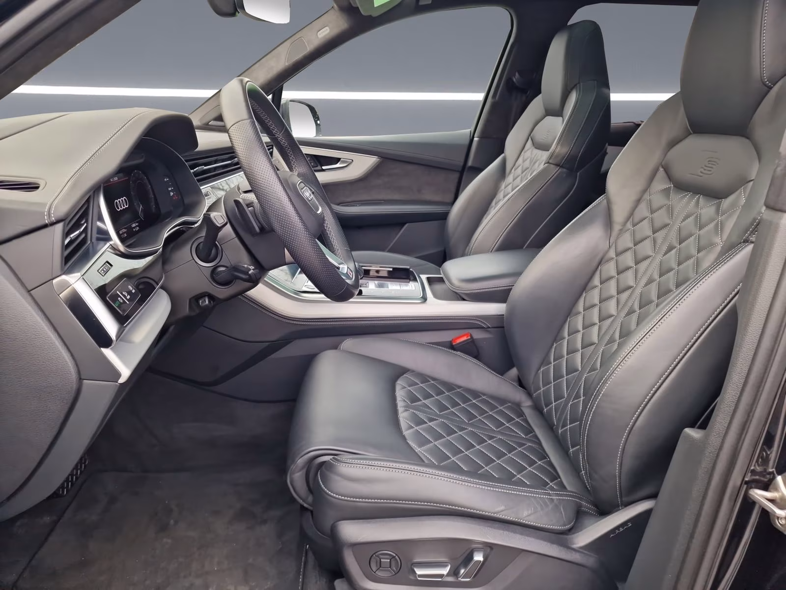 60 TFSI e S line 22" LASER AHK PANO S-Sitze B