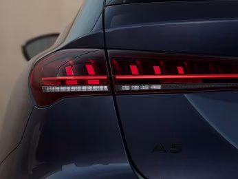 Avant TFSI NAVI LEDER 18" KAM. LED ACC