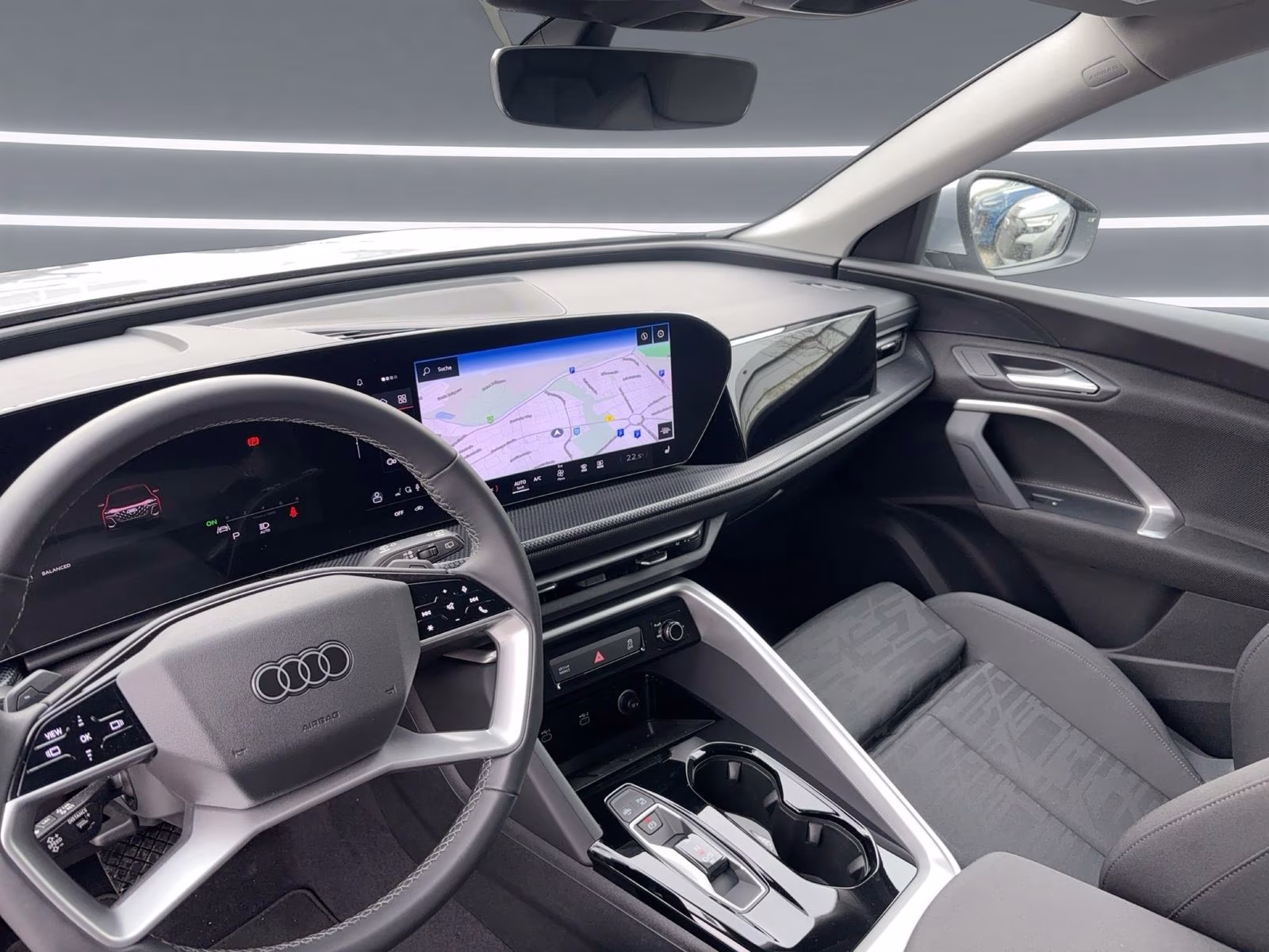 TFSI Tech AHK ACC S-Sitze PDC Kamera LED+ 19"