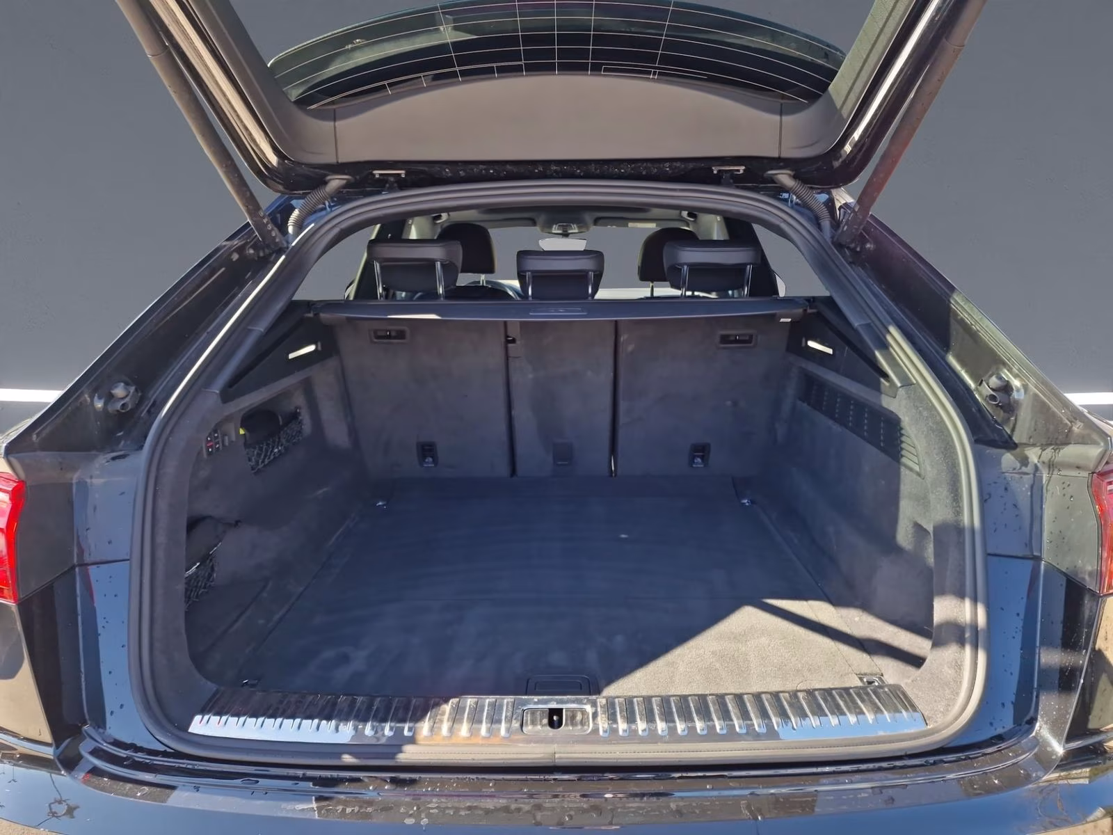 50 TDI qu Luft AHK HuD Pano 360° Matrix 21"