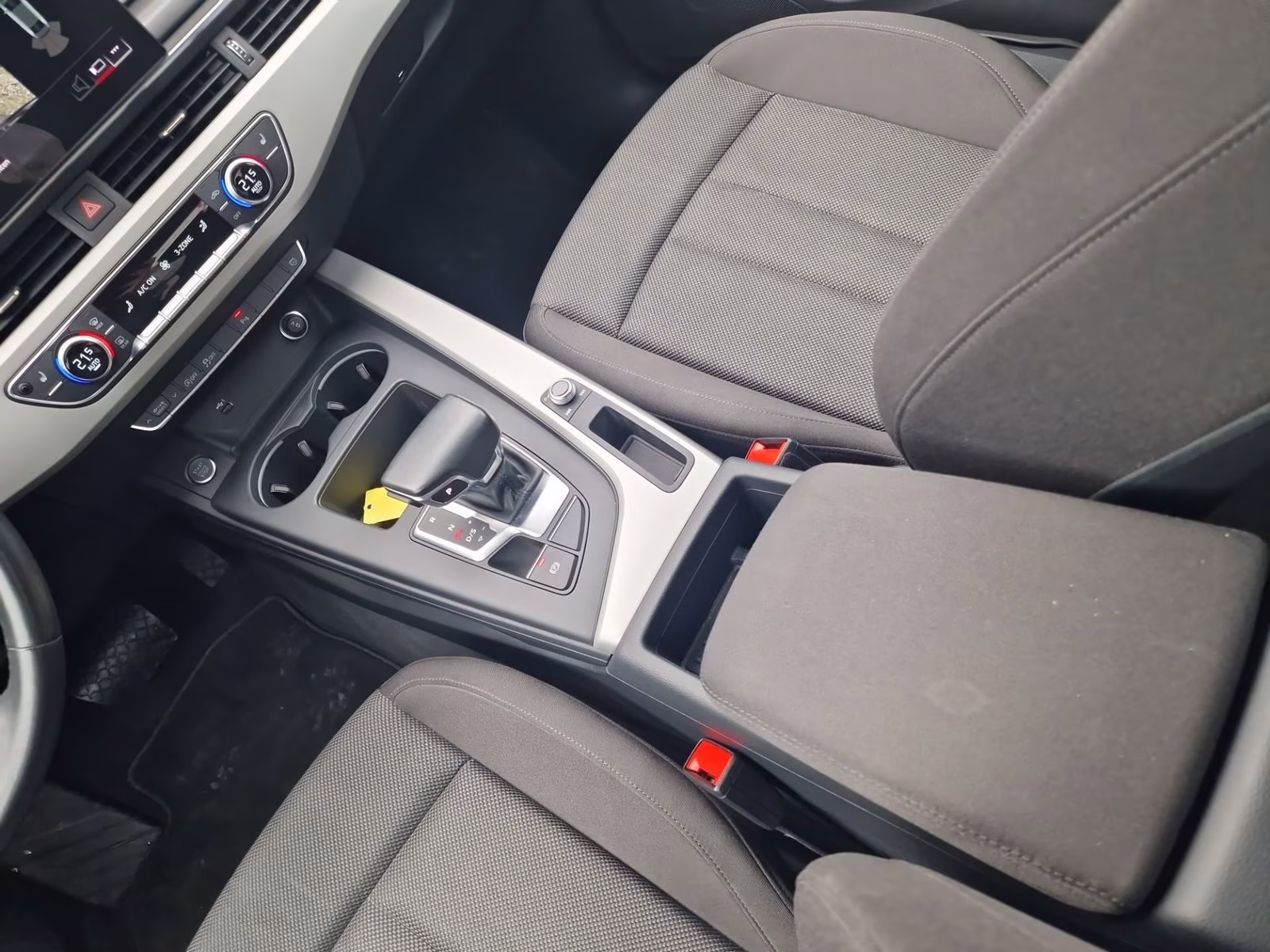 Limousine 40 TDI Kamera Navi virtual Advanced