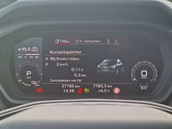 Q4 Sportback e-tron 40 S line Kam. ACC advanced