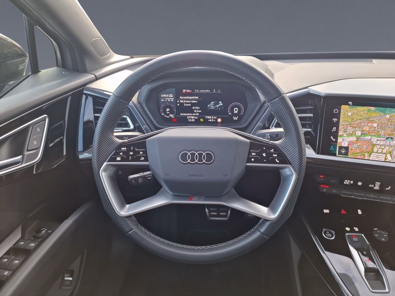 Q4 Sportback e-tron 40 S line Kam. ACC advanced