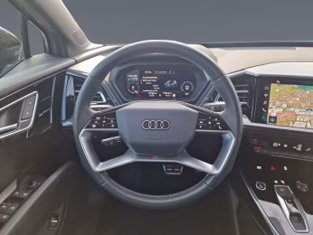 Q4 Sportback e-tron 40 S line Kam. ACC advanced