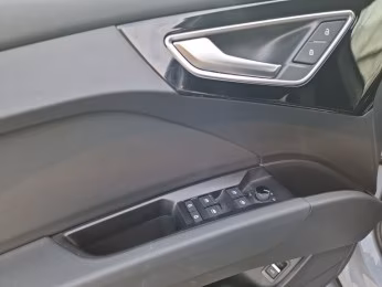 Q4 Sportback e-tron 40 S line Kam. ACC advanced
