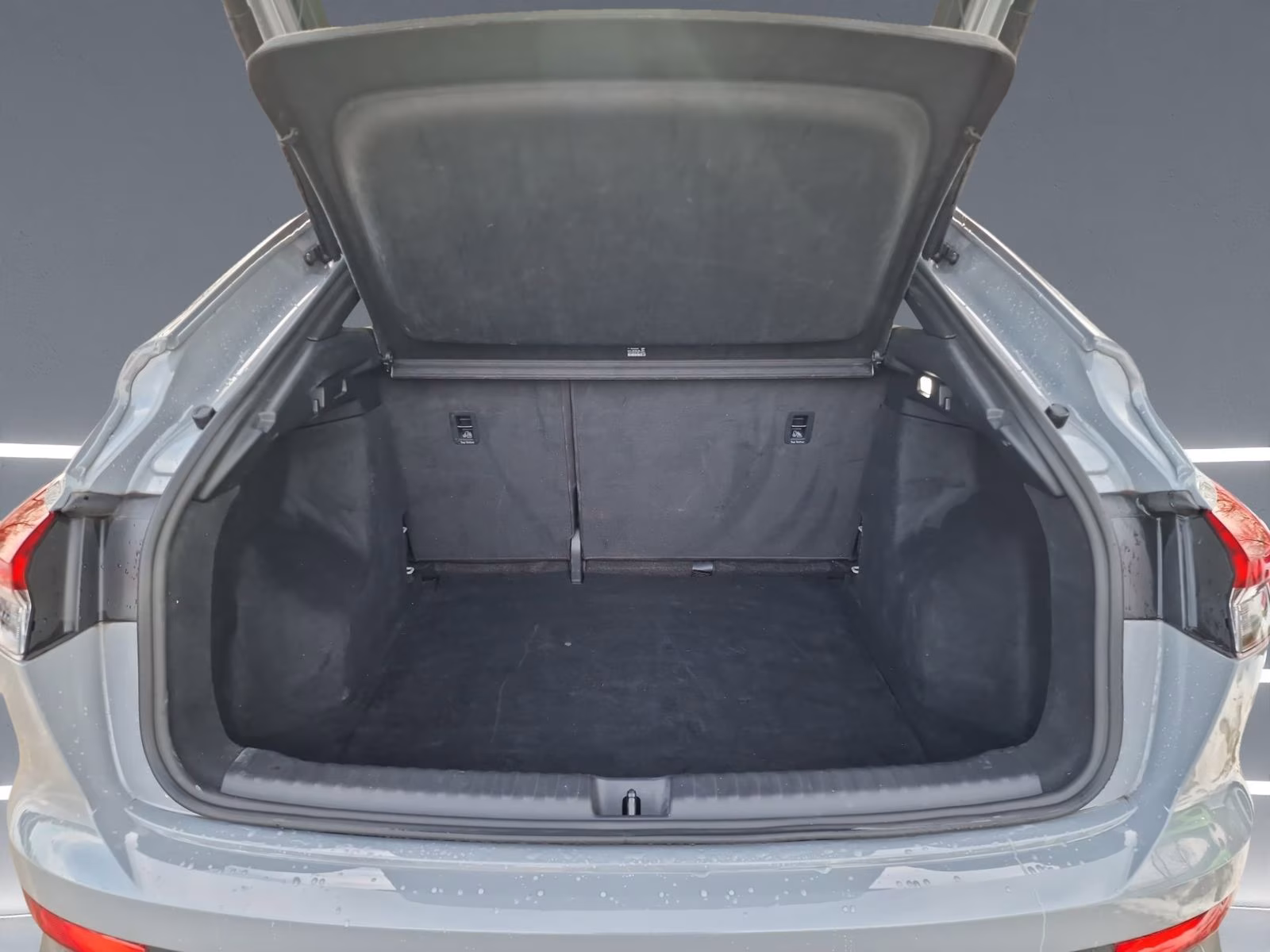 Q4 Sportback e-tron 40 S line Kam. ACC advanced