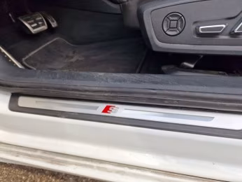 Avant TDI Allradlenk AHK Pano 360° MATRIX 21"