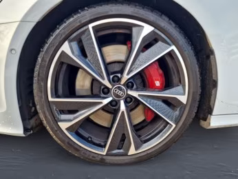 Avant TDI Allradlenk AHK Pano 360° MATRIX 21"