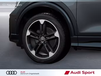Audi Q2 35 TFSI S line MATRIX AHK KAMERA UPE 49.765,-
