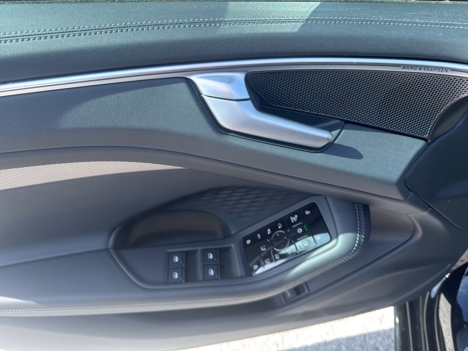 Avant TFSI qu S line Tech+ MATRIX AHK ACC B&amp;O