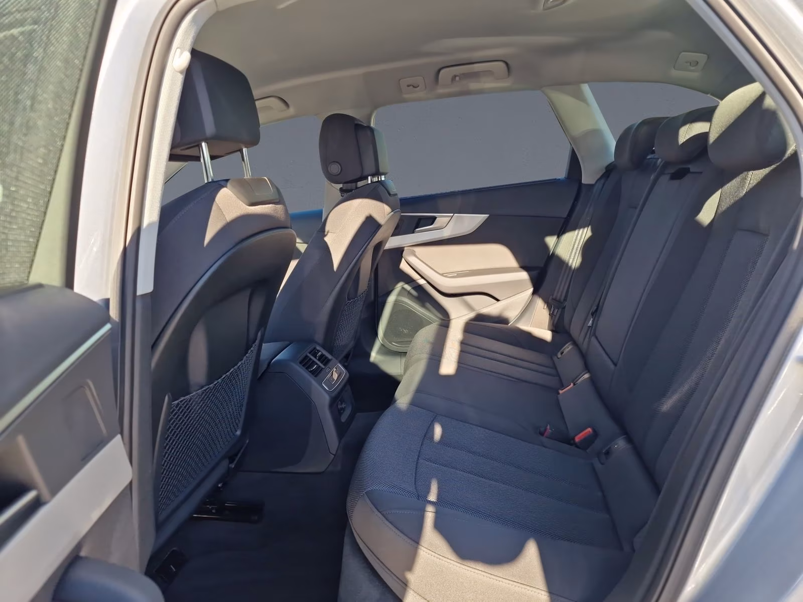 Avant 30 TDI STHZG LED NAVI+ ACC Virtual Kam