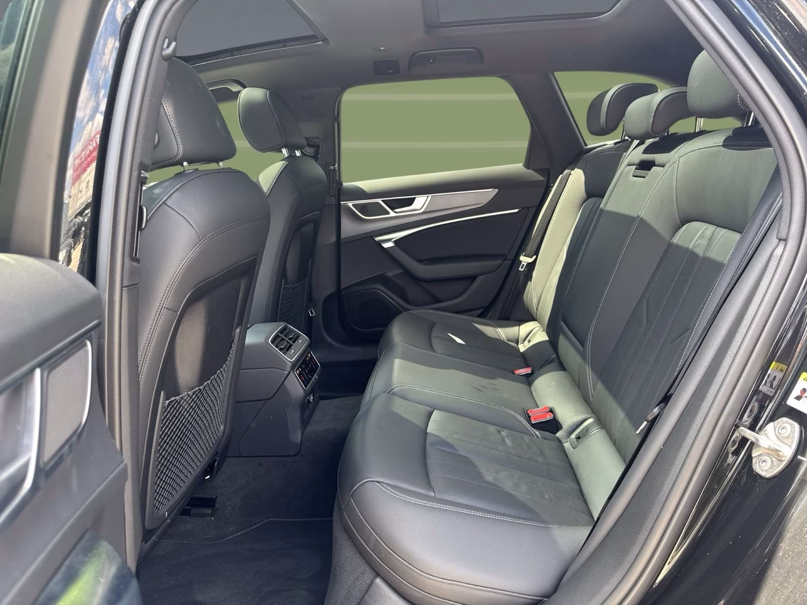 Audi A6 Avant 45 TDI qu AHK PANO MATRIX 18" advanced