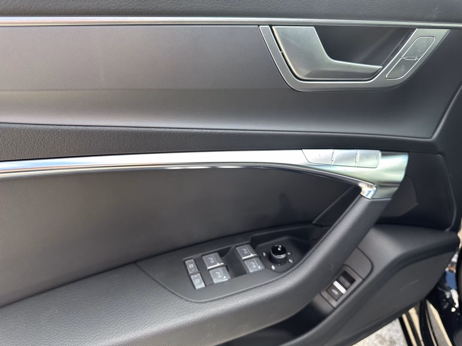 Audi A6 Avant 45 TDI qu AHK PANO MATRIX 18" advanced