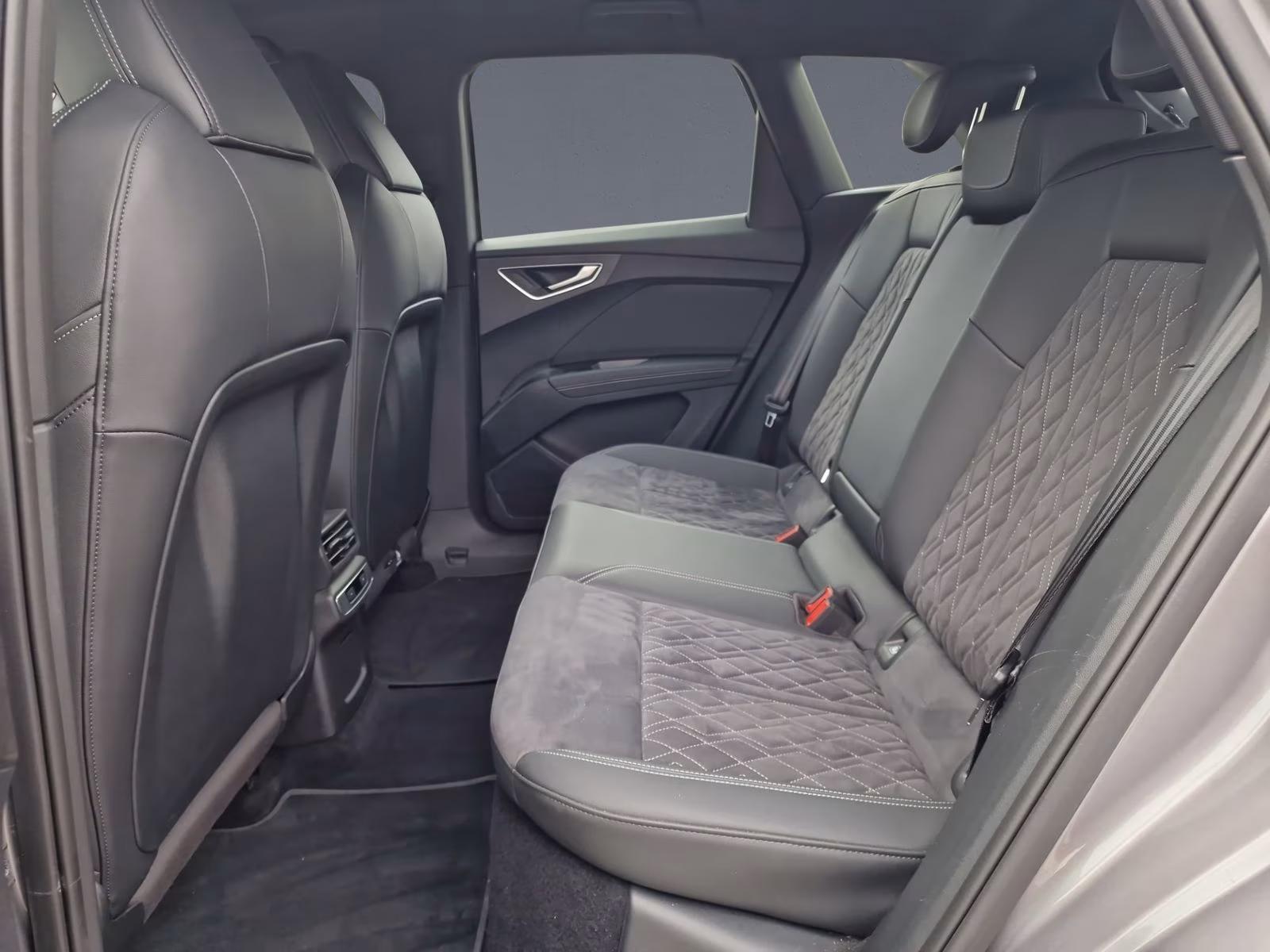 50 qu S line MATRIX S-Sitz HuD Kam 21"