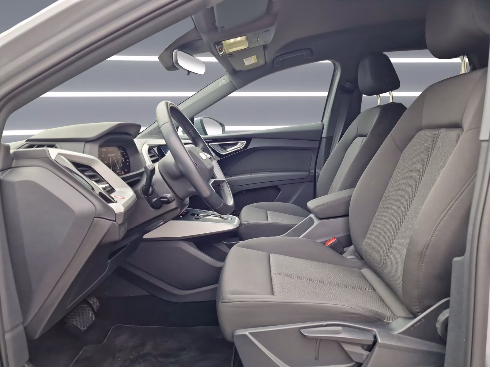 Q4 Sportback e-tron 35 S line NAVI PDC STHZG 20"