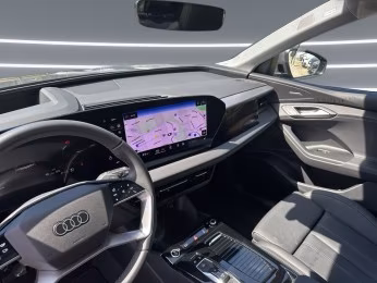 SUV qu Tech+ AHK PANO MATRIX B&amp;O HuD