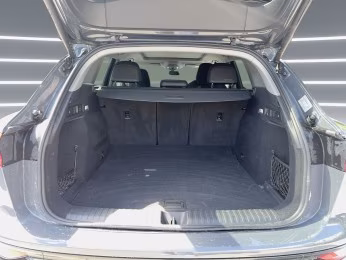 SUV qu Tech+ AHK PANO MATRIX B&amp;O HuD
