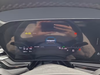 Limousine e-hybrid qu S line Tech pro PANO 20