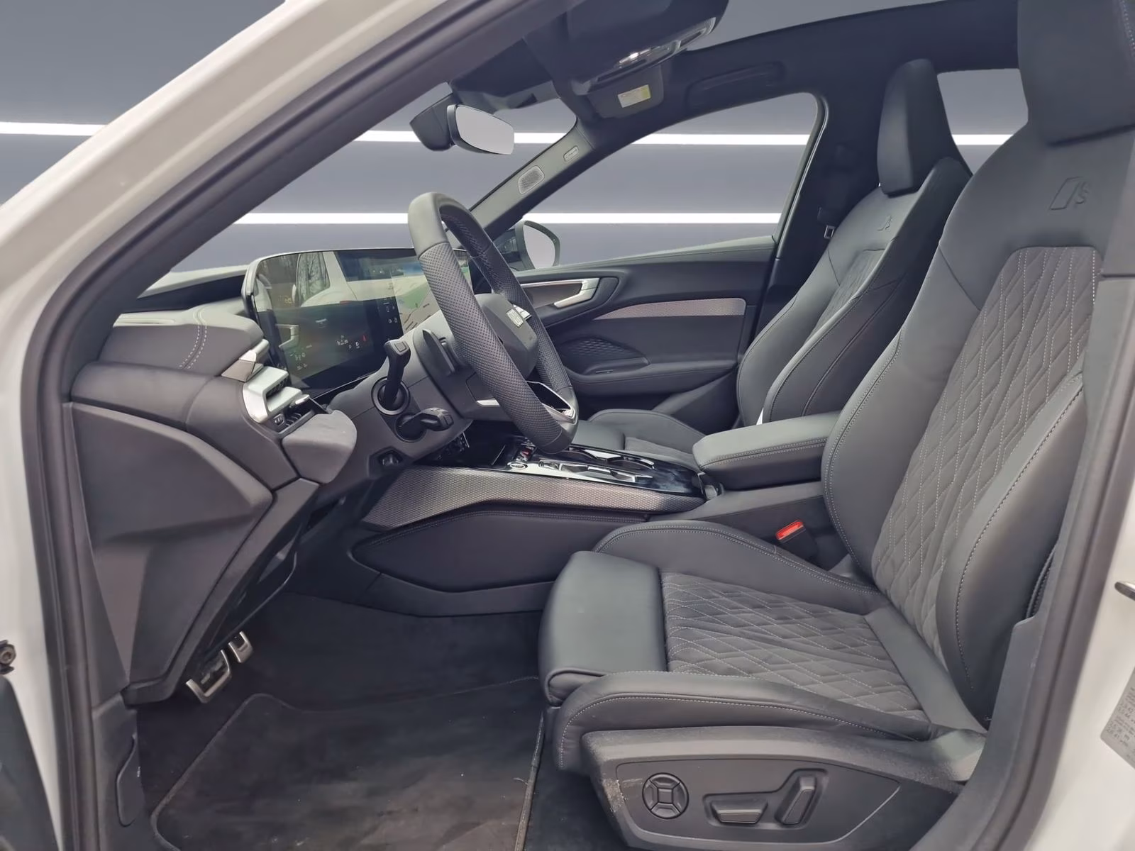Limousine e-hybrid qu S line Tech pro PANO 20
