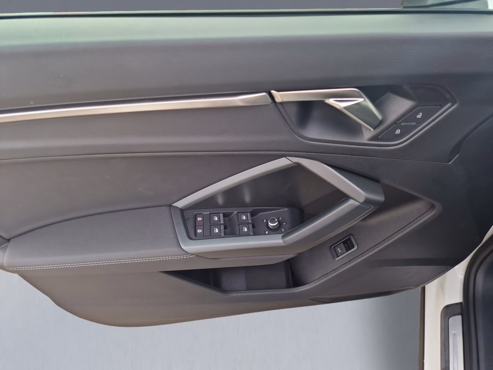 40 TFSI qu S line 360° AHK NAVI+ LED ACC 18"