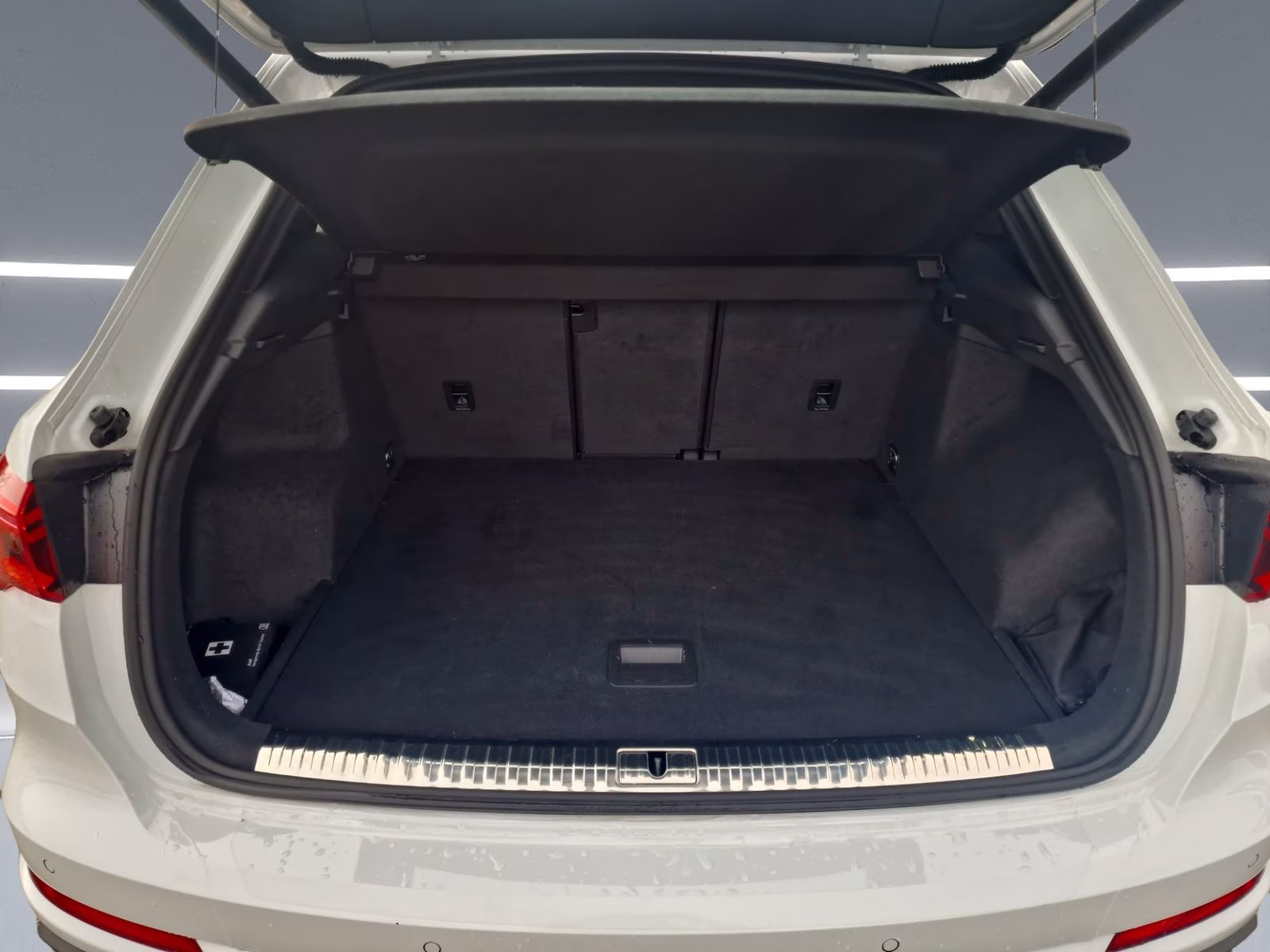 40 TFSI qu S line 360° AHK NAVI+ LED ACC 18"