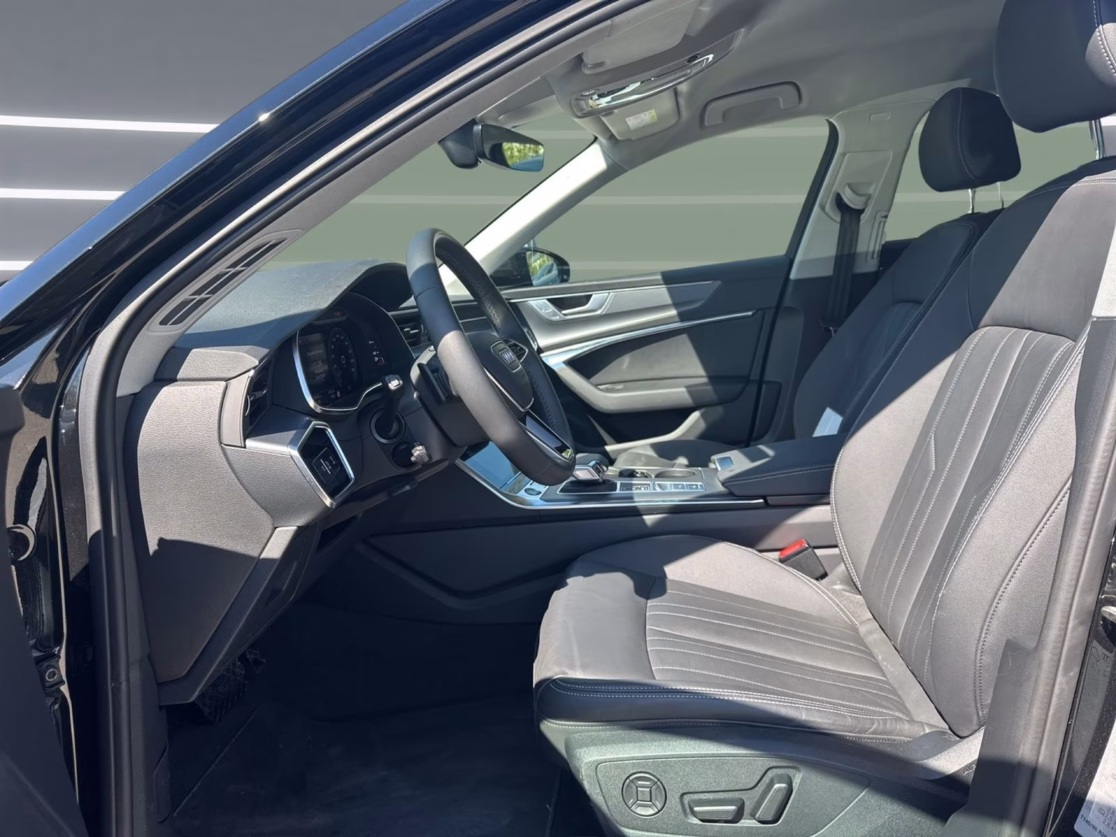 Avant 40 TDI S line AHK MATRIX Memory PDC 19"