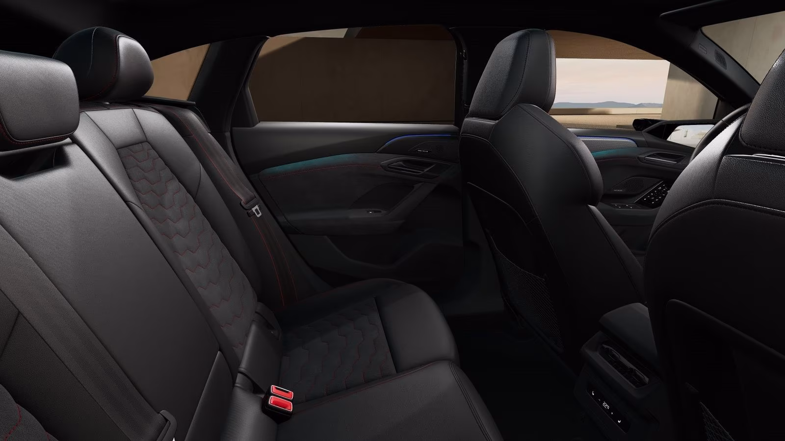Sportback e-tron edition one Tech pro AHK 21"