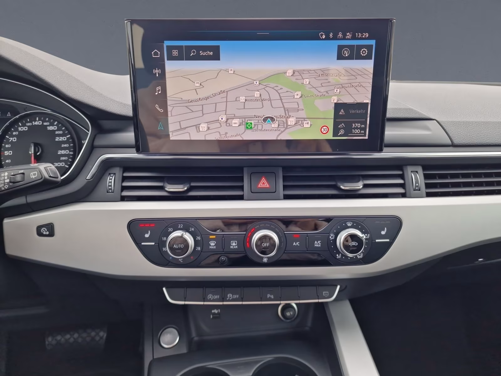 Avant 35 TDI S tronic KAMERA PDC+ SHZ NAVI+