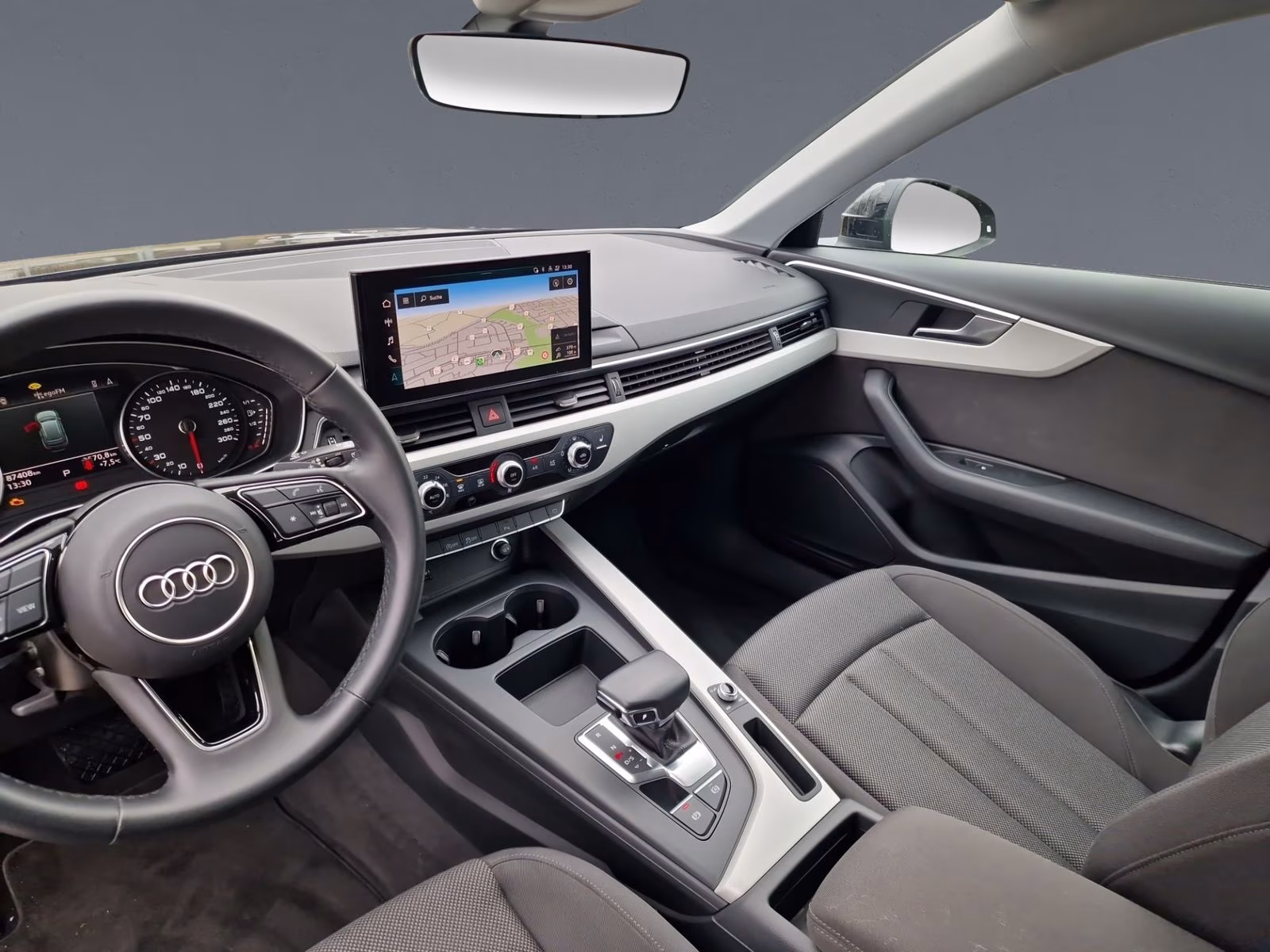 Avant 35 TDI S tronic KAMERA PDC+ SHZ NAVI+