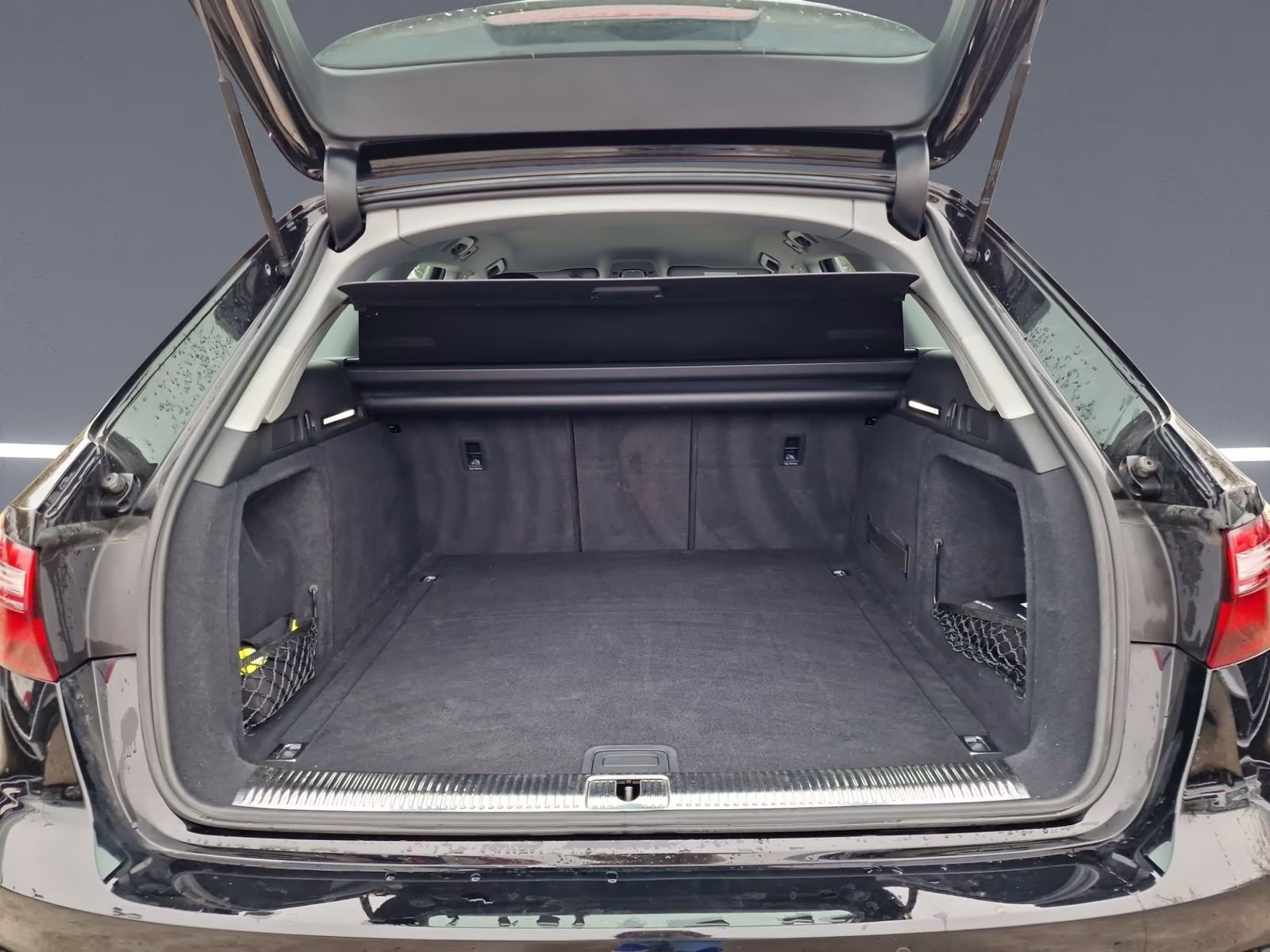 Avant 35 TDI S tronic KAMERA PDC+ SHZ NAVI+