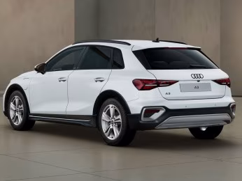 allstreet 40 TFSI e STHZG LED Kam NAVI+ ACC