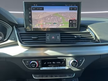 Audi Q5 55 TFSI e qu S line AHK PANO MATRIX 360° 21"