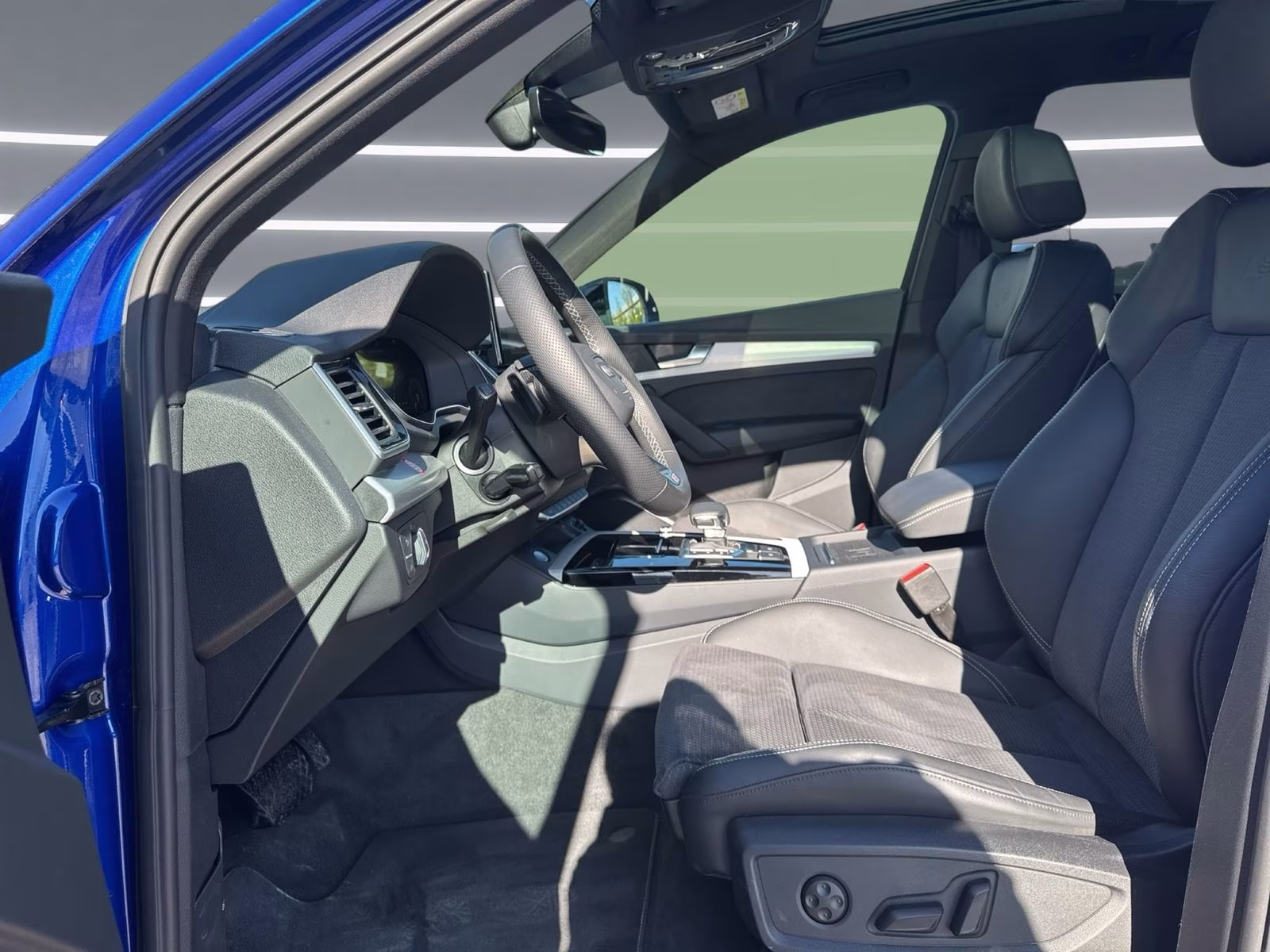Audi Q5 55 TFSI e qu S line AHK PANO MATRIX 360° 21"