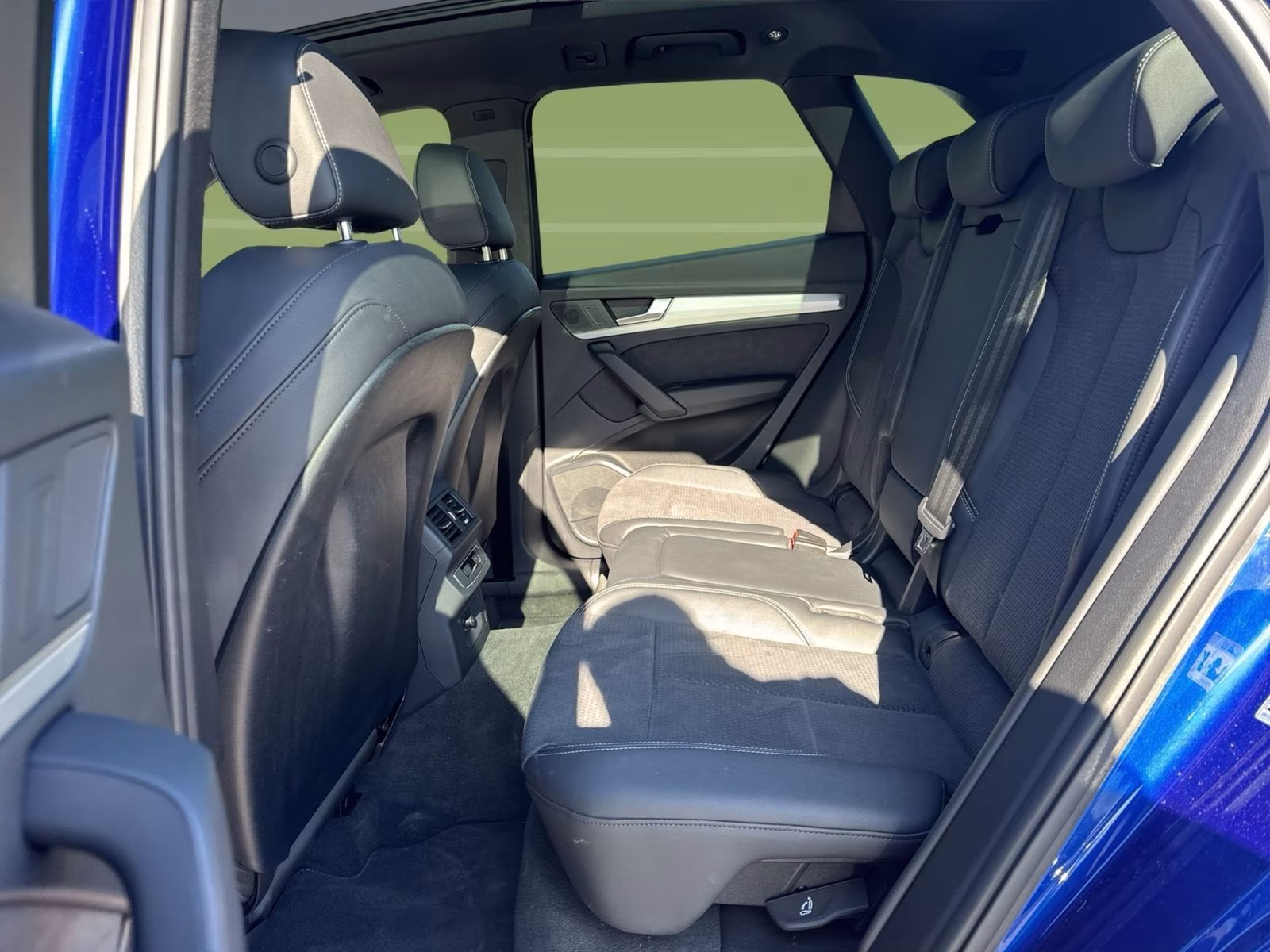 Audi Q5 55 TFSI e qu S line AHK PANO MATRIX 360° 21"