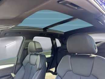 Audi Q5 55 TFSI e qu S line AHK PANO MATRIX 360° 21"